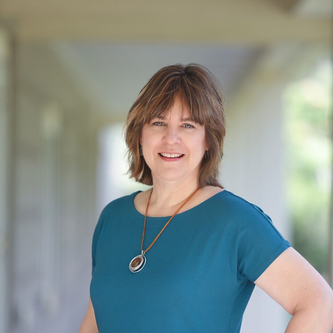 Anne Marie Pace ’87