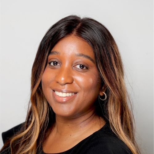 Cathy Kuangu ’12